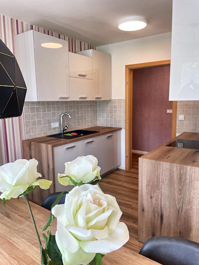 Vila Urbana Luxury Apartments Lesce  Luaran gambar