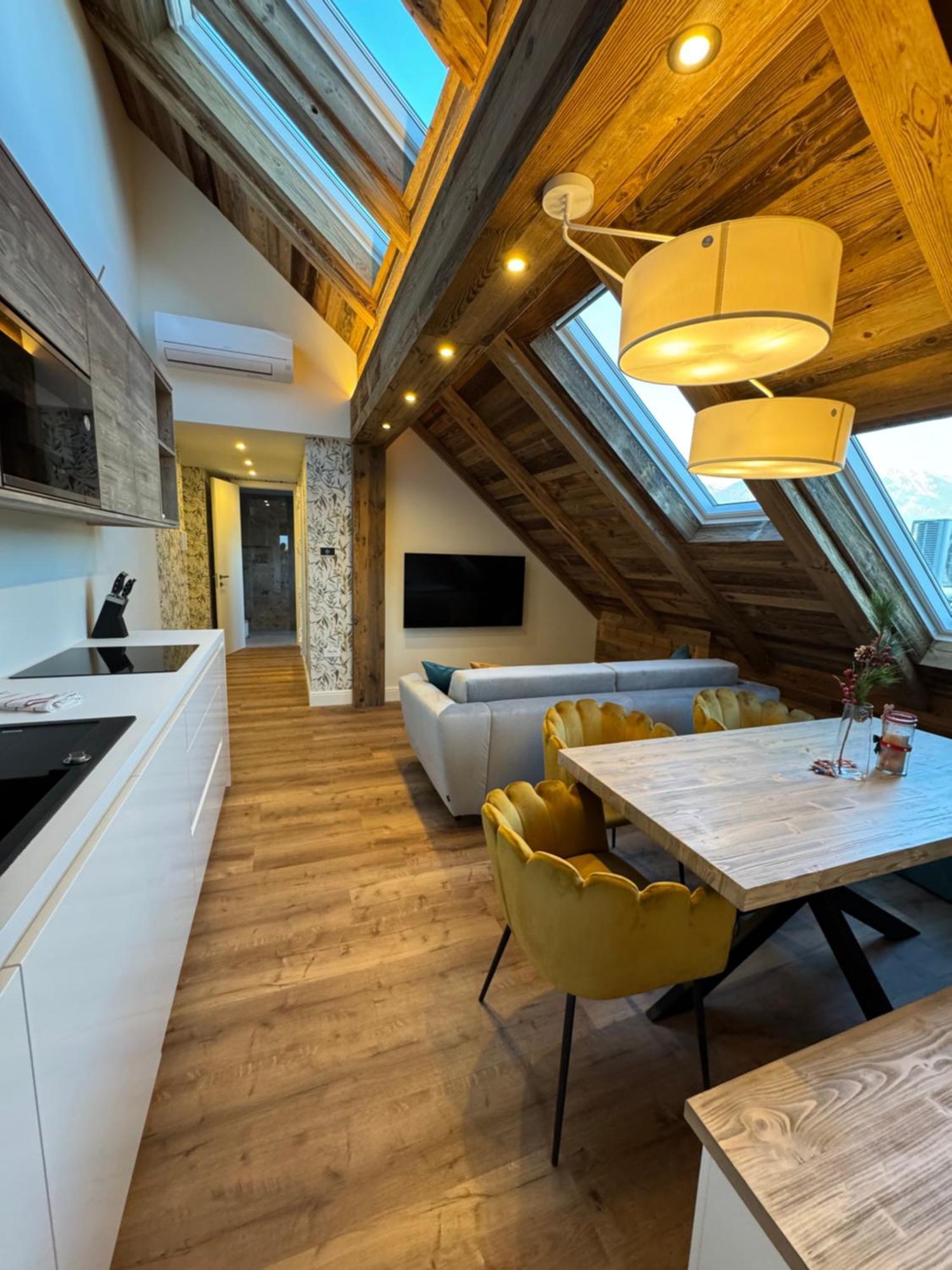 Vila Urbana Luxury Apartments Lesce  Luaran gambar
