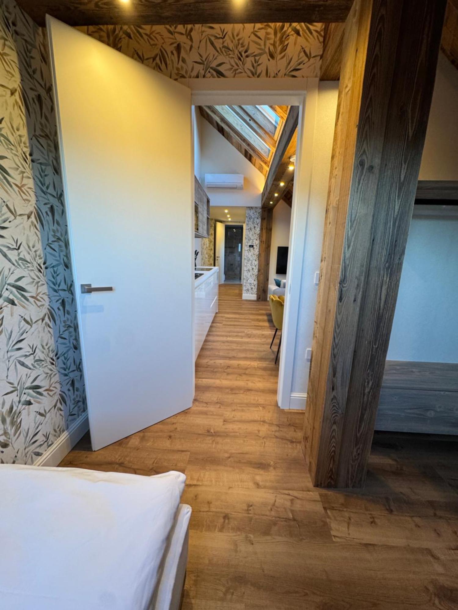 Vila Urbana Luxury Apartments Lesce  Luaran gambar